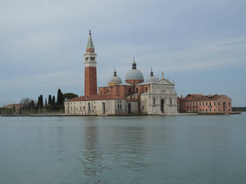 Una giornata tra le isole dimenticate della Laguna di Venezia: esplorando Torcello, Mazzorbo e San Francesco del Deserto