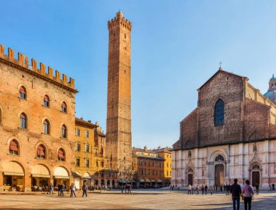 Tassa di soggiorno a Bologna: tariffe, esenzioni e come pagarla