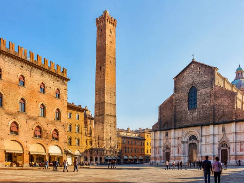 Tassa di soggiorno a Bologna: tariffe, esenzioni e come pagarla